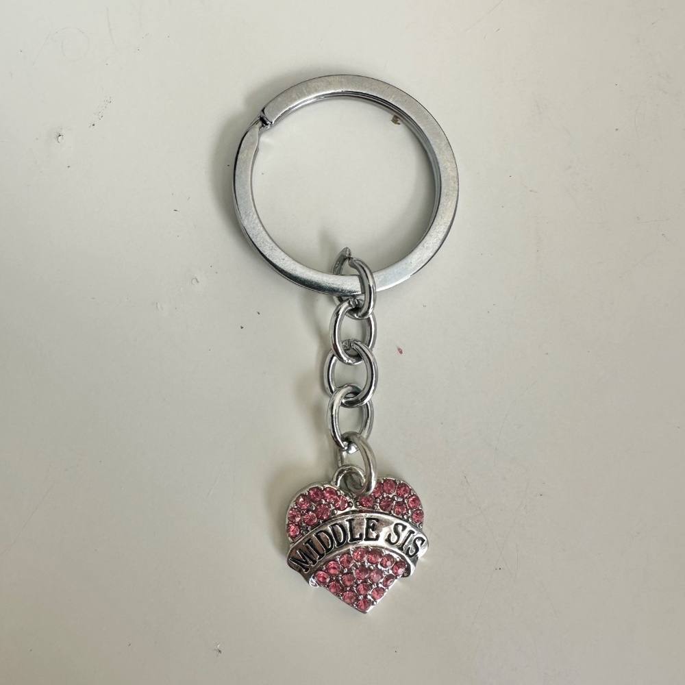 "Middle Sis" Keychain Accessory